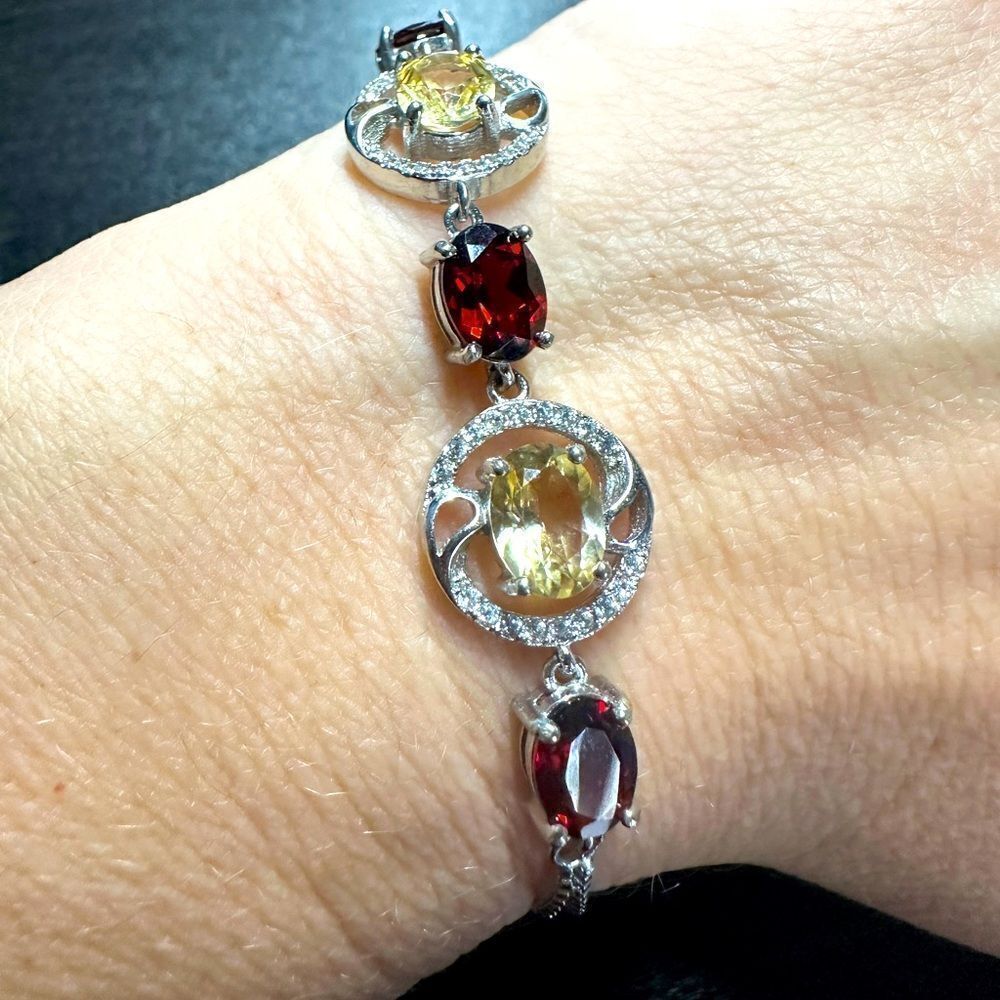Genuine citrine‎ and garnet in sterling silver bracelet!